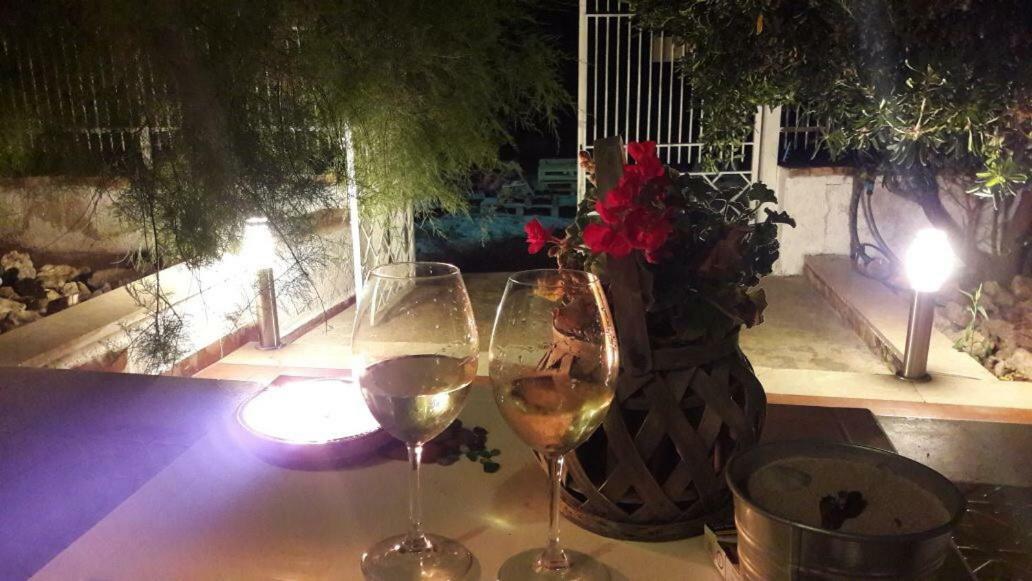 A Casa Di Giuseppe 2 Bed & Breakfast Carini Exterior photo